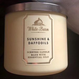 Bath and Body Works Sunshine and Daffodils Candle